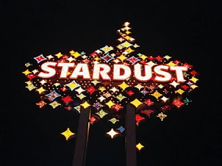googie_stardust_sign